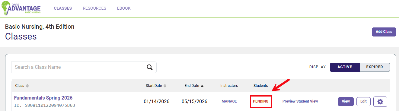 A screenshot of the Classes page with a red box and arrow highlighting the Pending option.