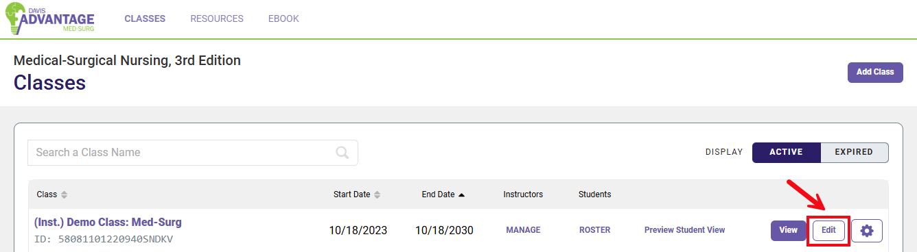 A screenshot of the Classes page in Davis Advantage with a red box and arrow highlighting the edit button.